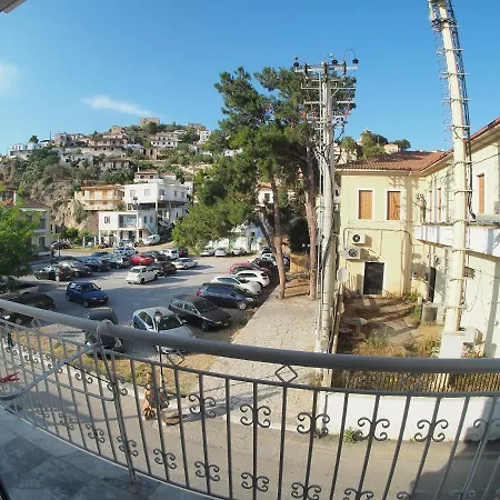 Bettys Διαμέρισμα Parálion Ástros