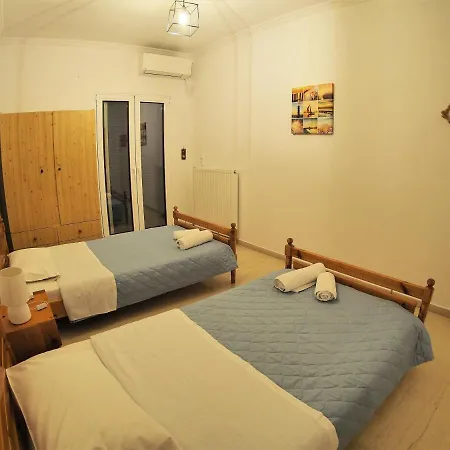 Bettys Daire Parálion Ástros